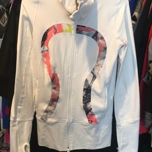 Lululemon Sweater Limited Edition